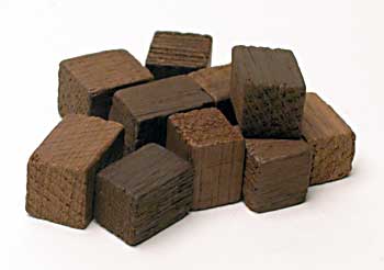 4 Oz. American Oak Cubes