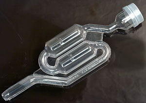 Twin Bubbler Airlock Airlock