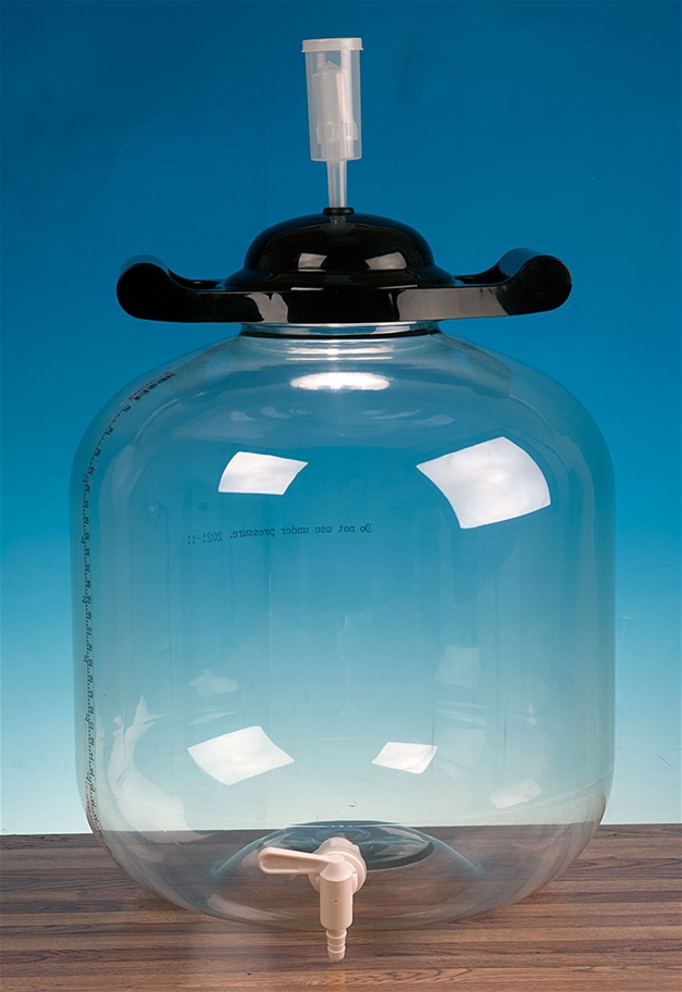 Fermzilla 30 Liter Flat Bottom Fermenter with Valve